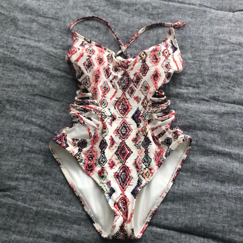 One piece bathing suit